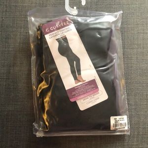 NWT Shapermint leggings L